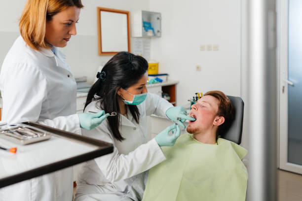 Best Emergency Dental Care for Broken or Chipped Teeth in Hartford, IL